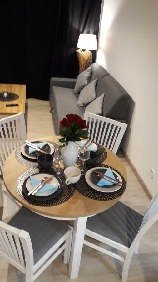 Apartament Oliwka Z Prywatnym Miejscem Postojowym Kołobrzeg Eksteriør bilde