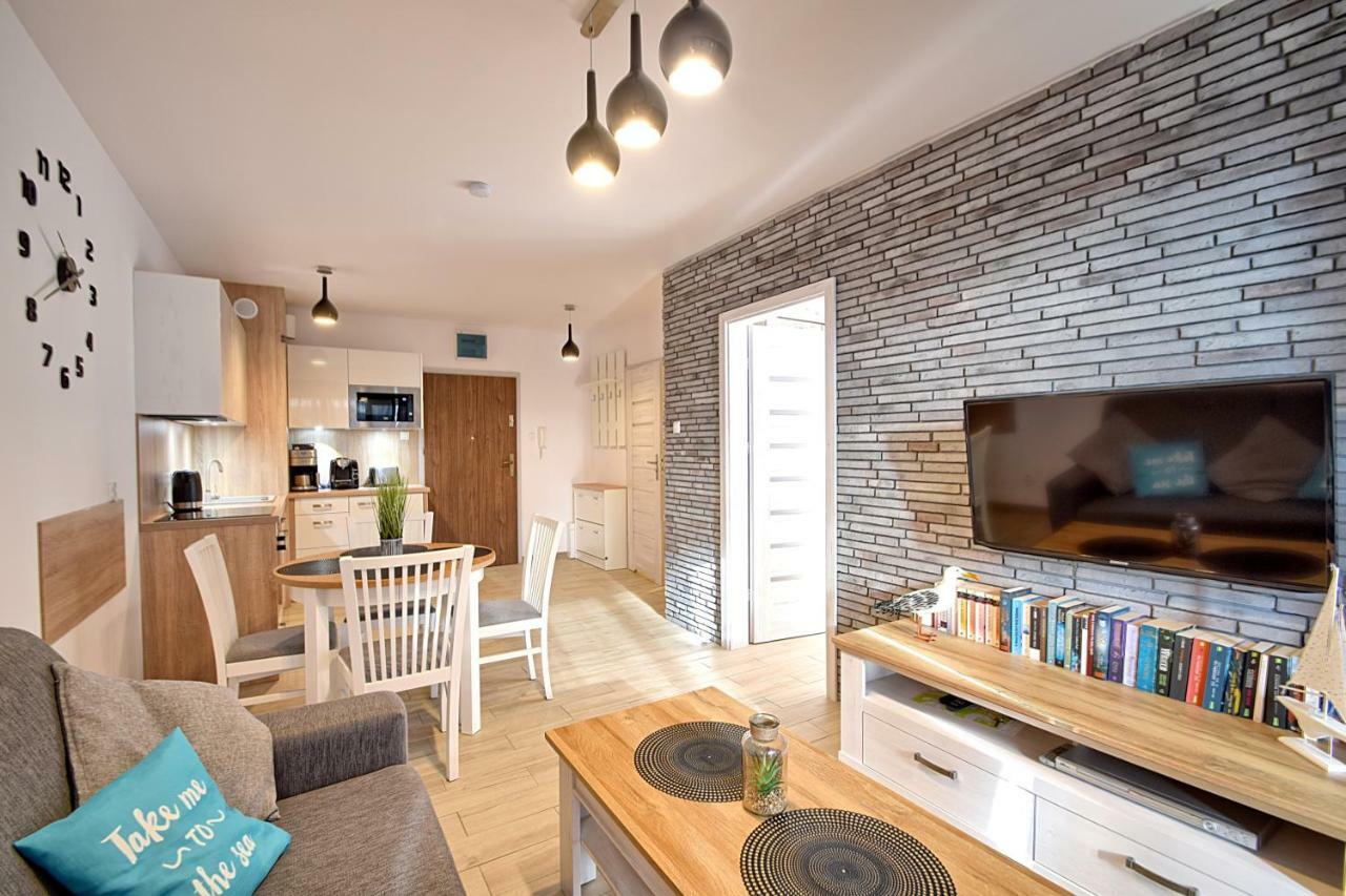 Apartament Oliwka Z Prywatnym Miejscem Postojowym Kołobrzeg Eksteriør bilde